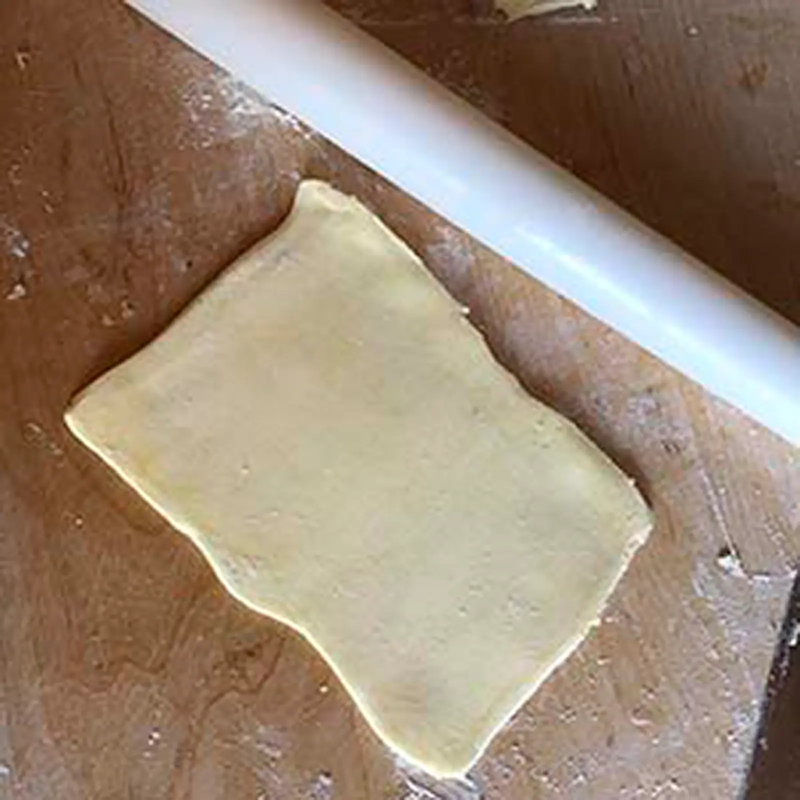 Croissants Step 10: Flachklopfen