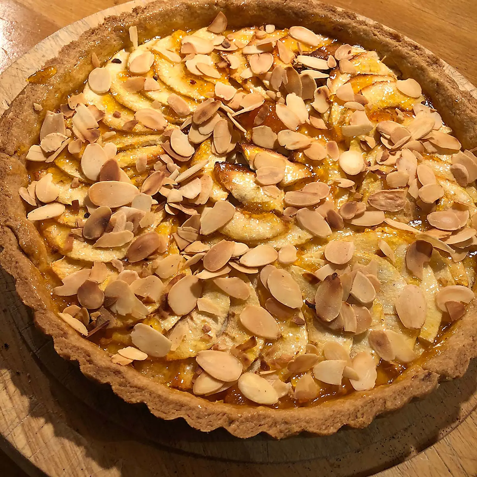 Tarte aux Pommes in der französischen Weißblech-Tarteform